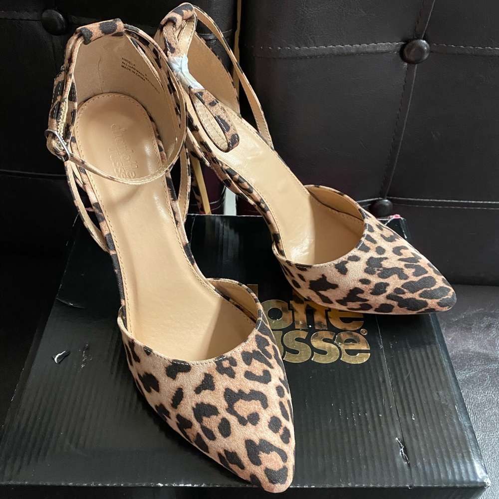Gorgeous Heels - Picture 5 of 8